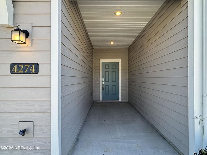 Property Photo:  4274 Leeward Breeze Loop  FL 32068 