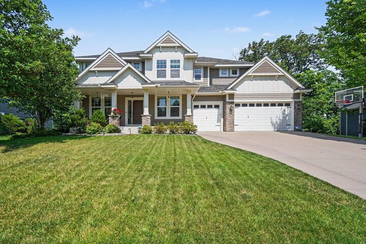 Property Photo: 5310 Black Oaks Lane N MN 55446