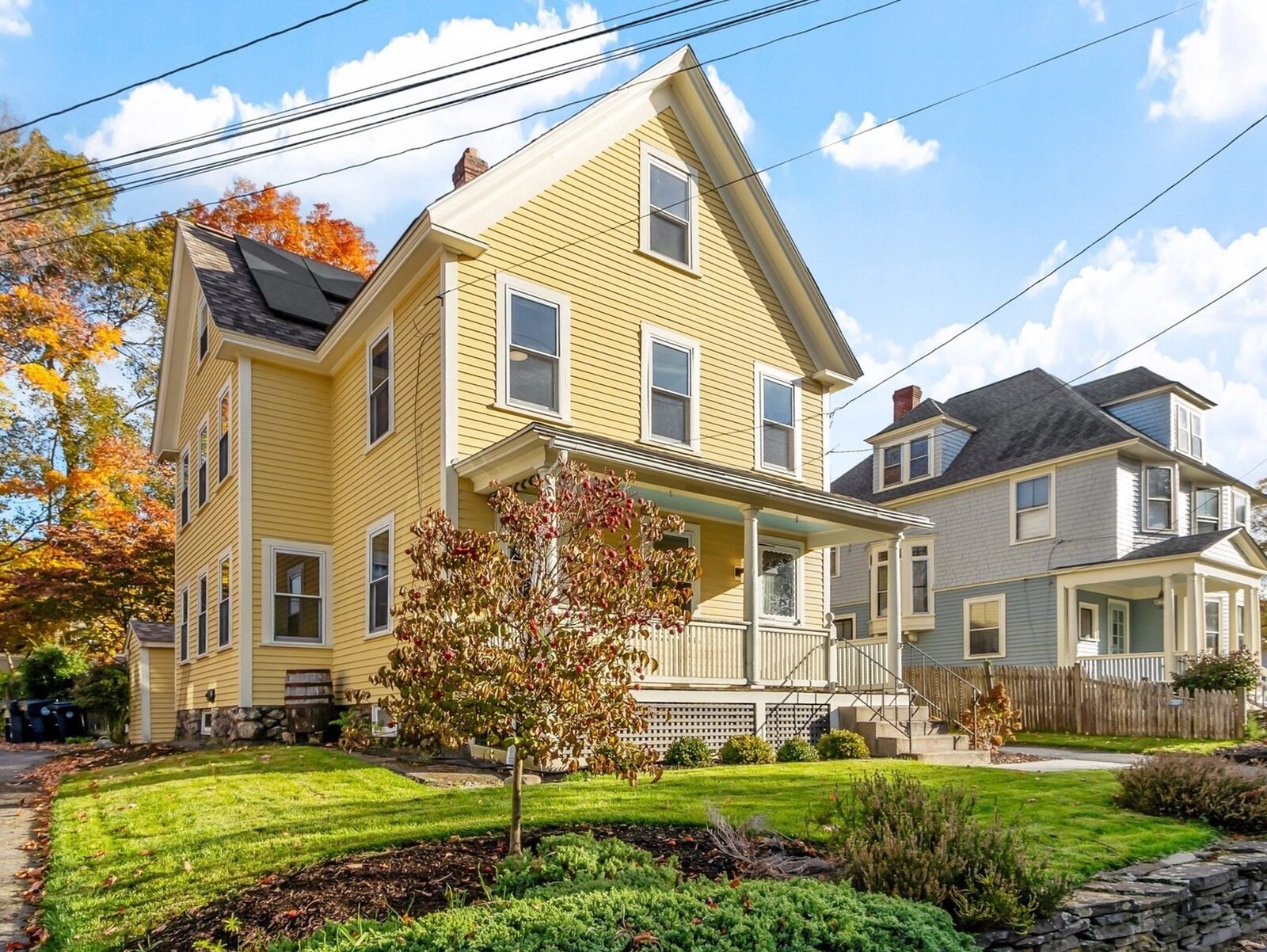 Property Photo:  14 Summer Street  MA 01810 