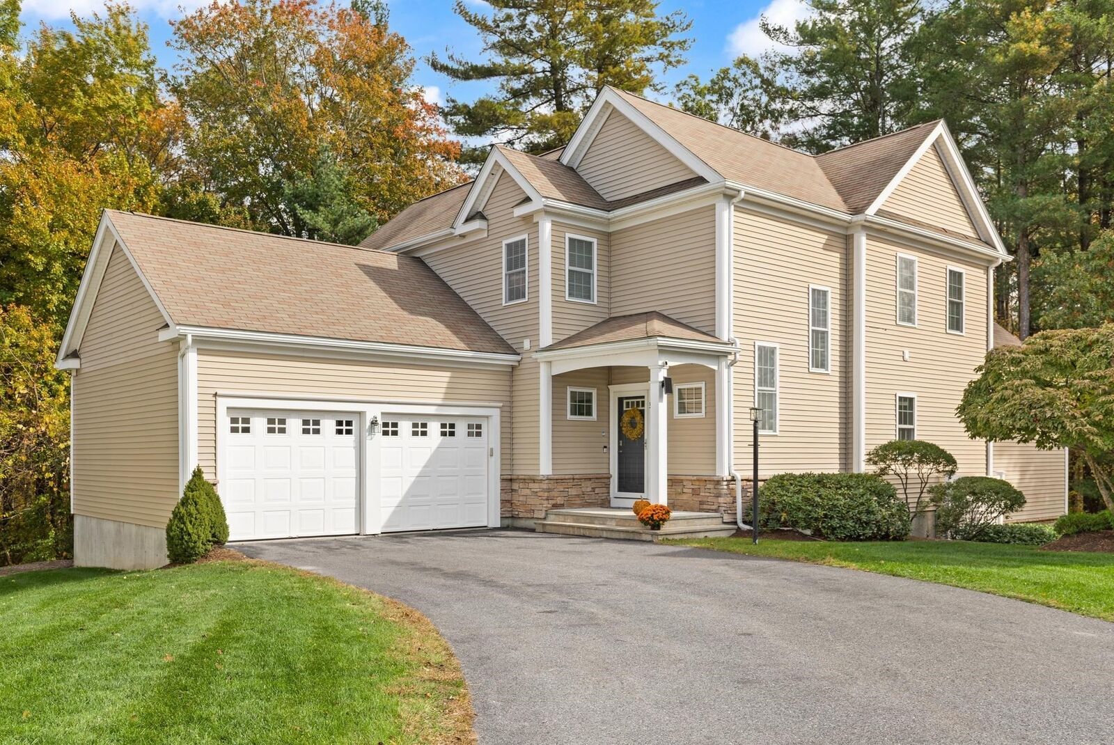 Property Photo:  35 Daisy Ln 35  MA 02767 