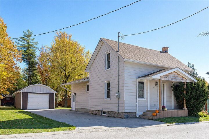 Property Photo:  21 Temperance Street  ON N0K 1M0 