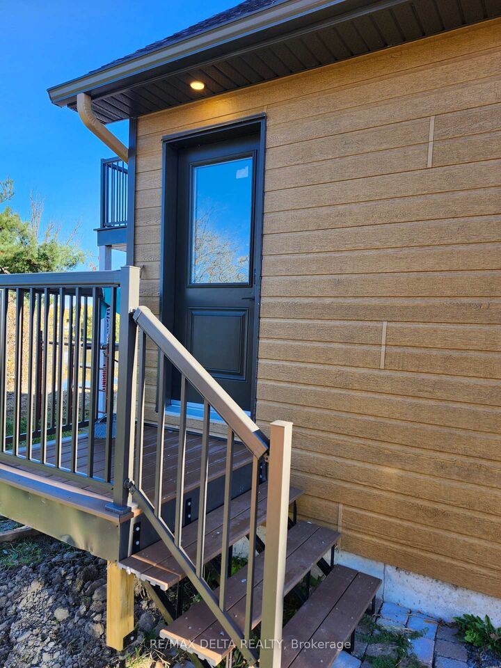 Property Photo:  2541 Principale Street B  ON K0A 3K0 