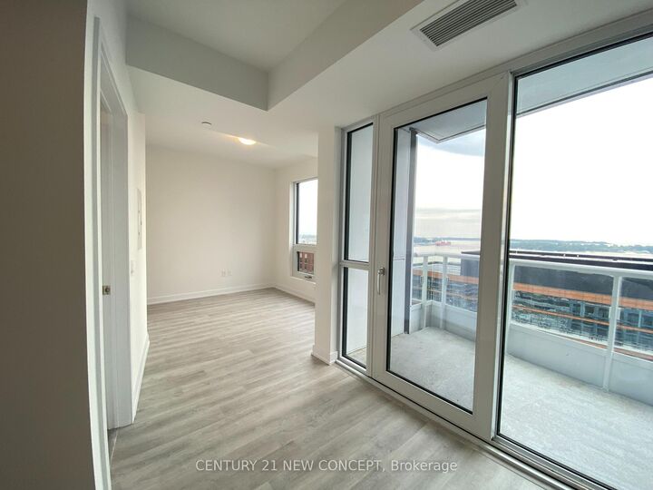 Property Photo:  15 Richardson Street 1907  ON M5A 0Y5 