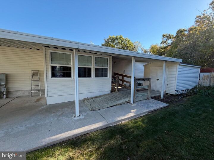 Property Photo:  404 Virginia Place  NJ 08094 
