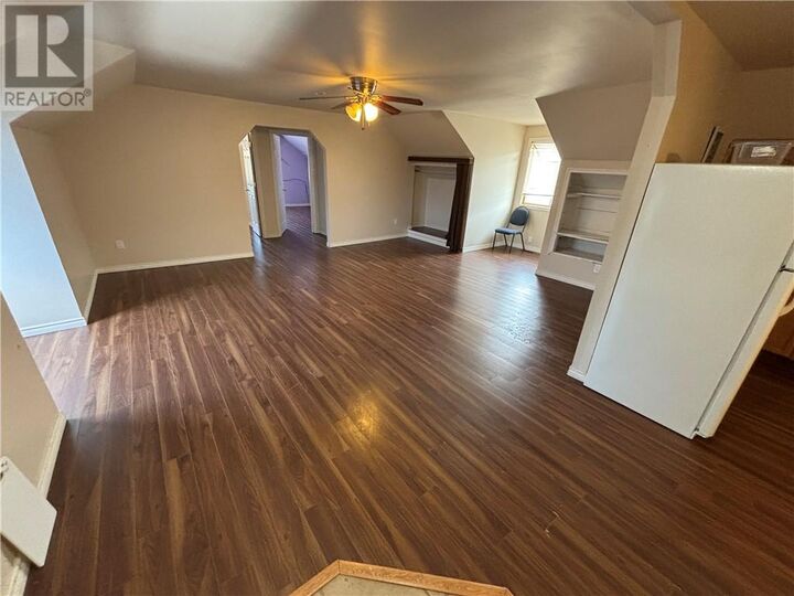 Property Photo:  7 Second Avenue Unit# Upper  ON P0M 1M0 