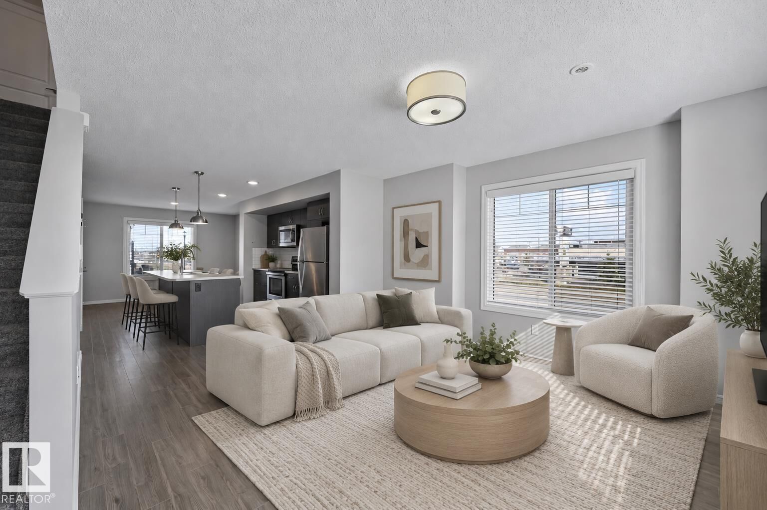 Property Photo: 2215 24 Street NW 34 AB T6T 1A6