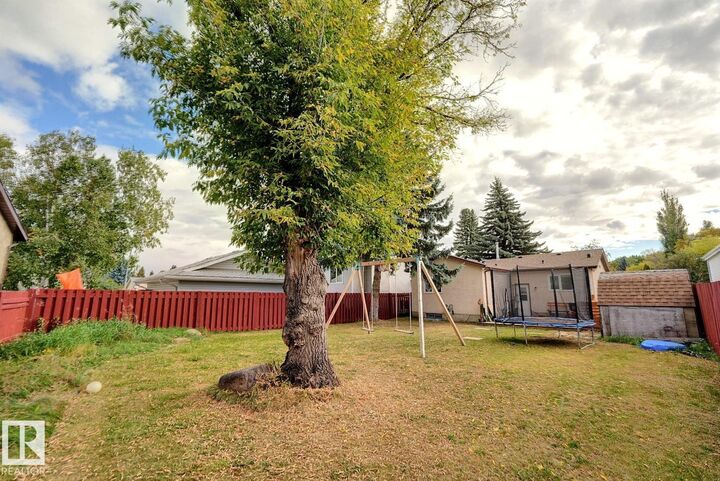 Property Photo: 1160 35A Street NW AB T6L 3G3