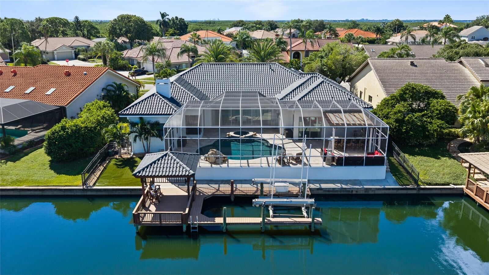 Property Photo:  9805 Compass Point Way  FL 33615 