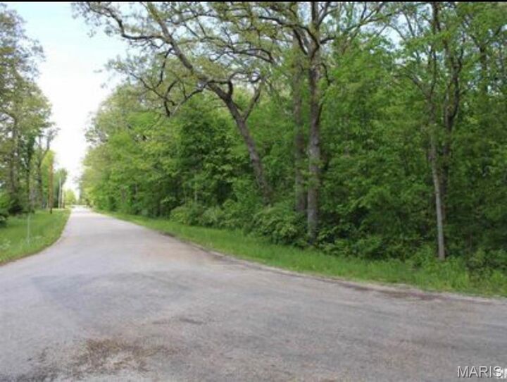 Property Photo: 7406 Bottoms Road IL 62264