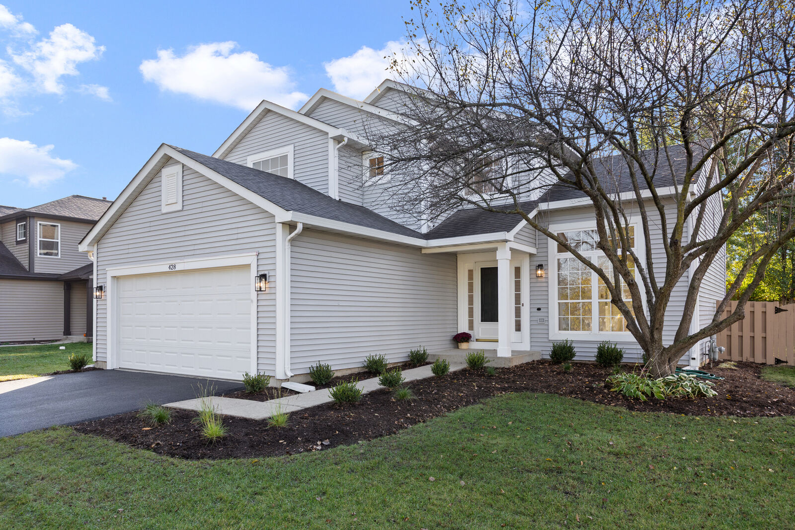 Property Photo:  428 Harvest Gate  IL 60156 