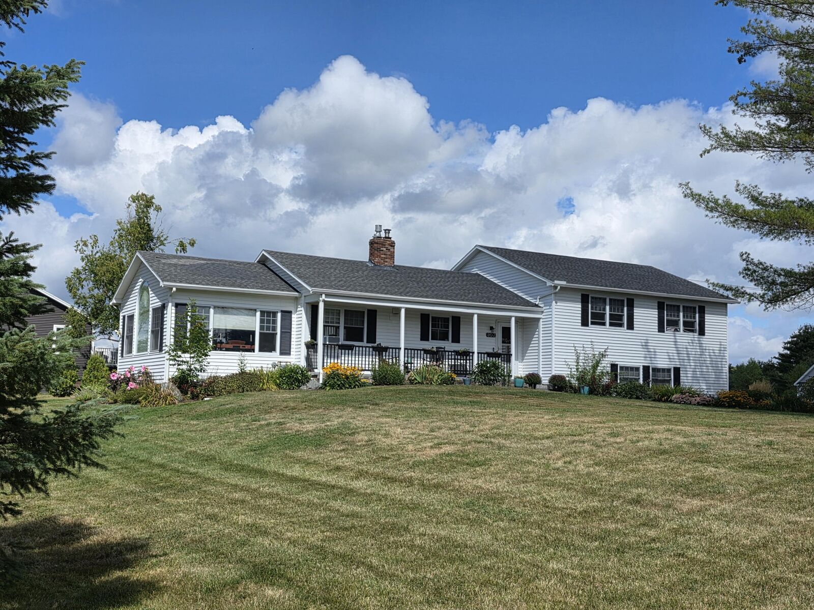 Property Photo:  802 Mt Hope Avenue  ME 04401 