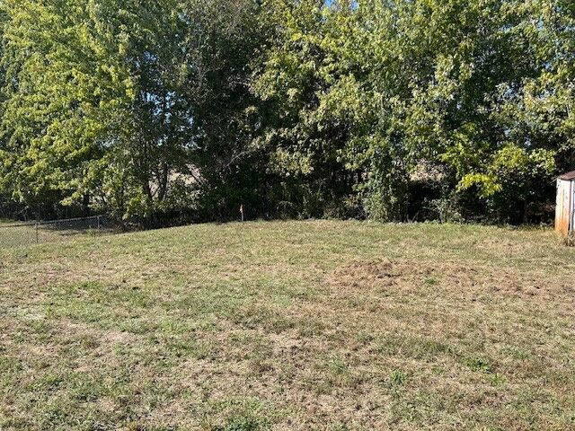 Property Photo: 681 Artic Ave KY 42262