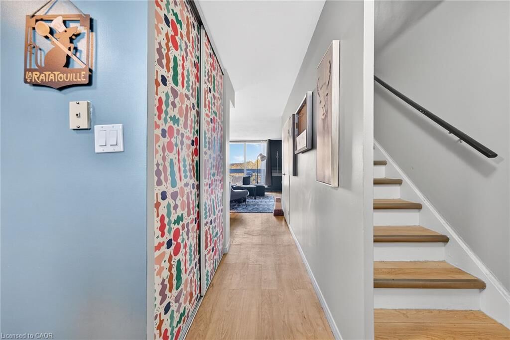 Property Photo:  350 Quigley Road 543  ON L8K 5N2 