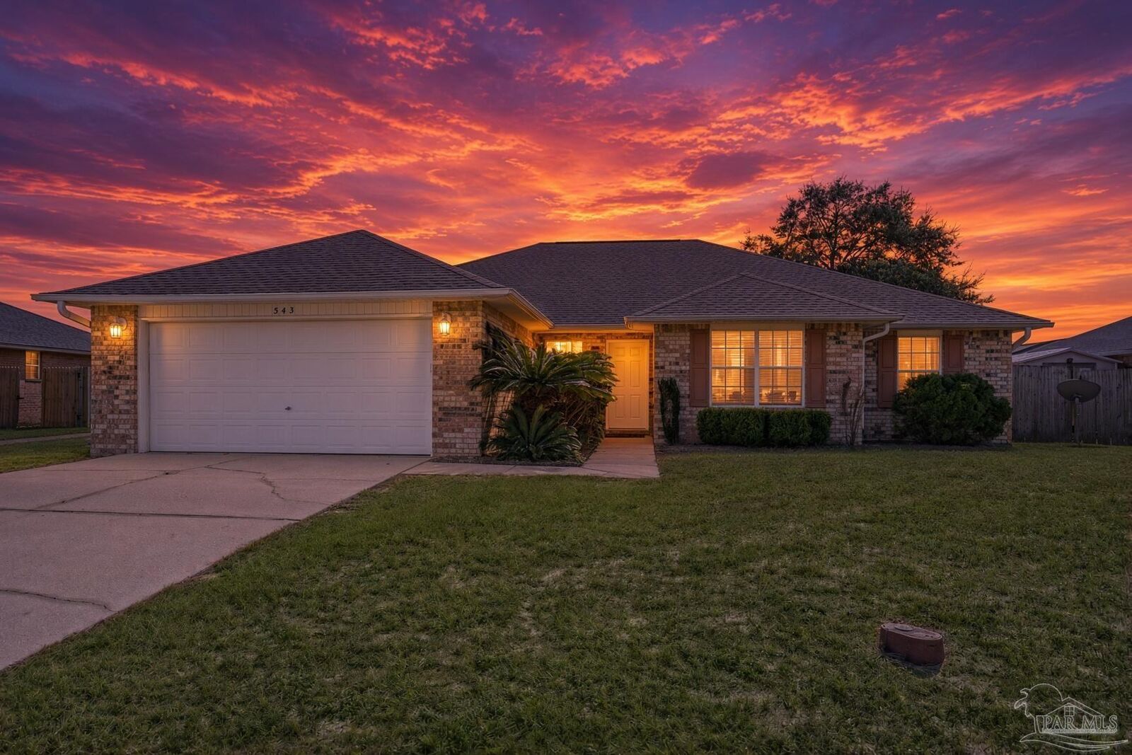 Property Photo: 543 Batten Blvd FL 32507