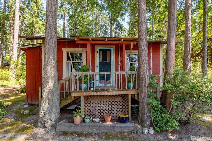 Property Photo: 16763 Chilberg Avenue WA 98257