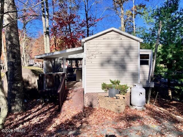 Property Photo:  140 Holly Drive  PA 18337 