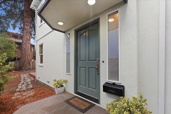 Property Photo: 154 Towne Terrace CA 95060