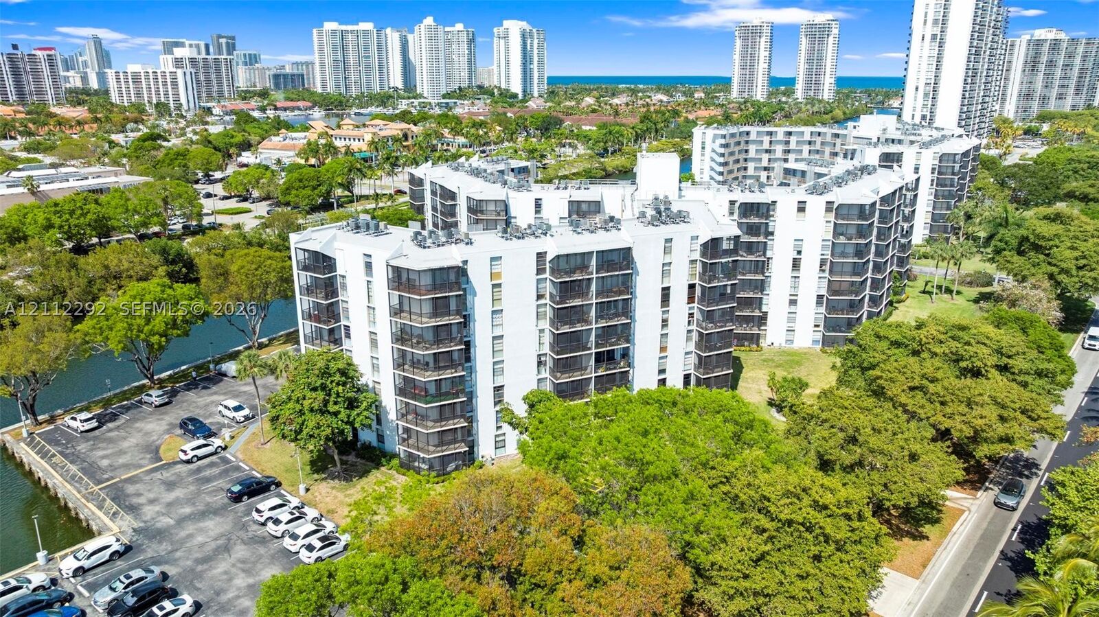 Property Photo: 3401 N Country Club Dr 311 FL 33180