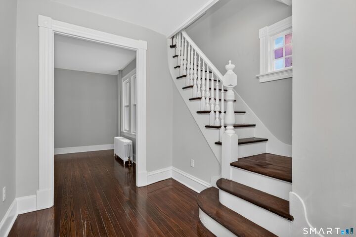 Property Photo:  696 High Street  CT 06770 