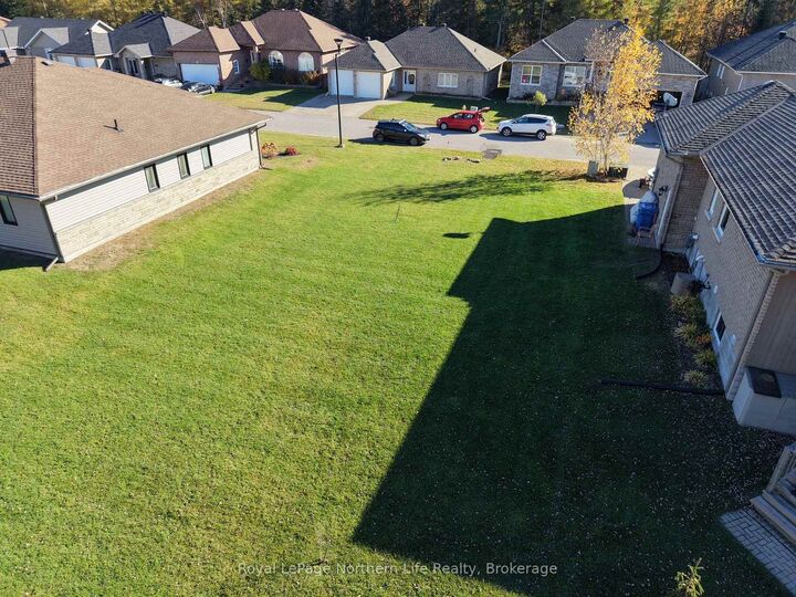 Property Photo: 1134 Premier Road 4 ON P1A 2J1