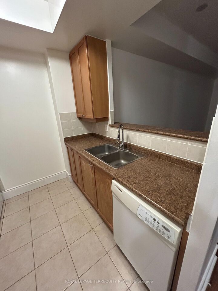 Property Photo: 700 Humberwood Boulevard 1531 ON M9W 7J4