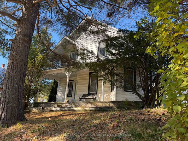 Property Photo:  5 Bridge Street W  ON K0K 3G0 