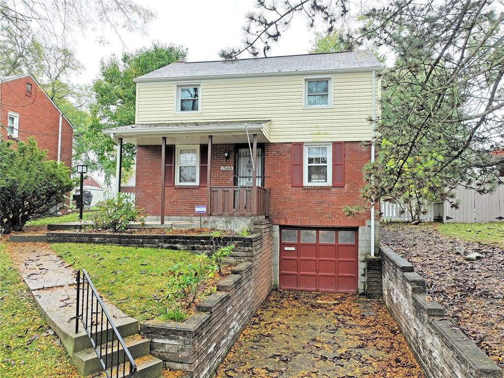 Property Photo:  1568 Bellaire Pl  PA 15226 