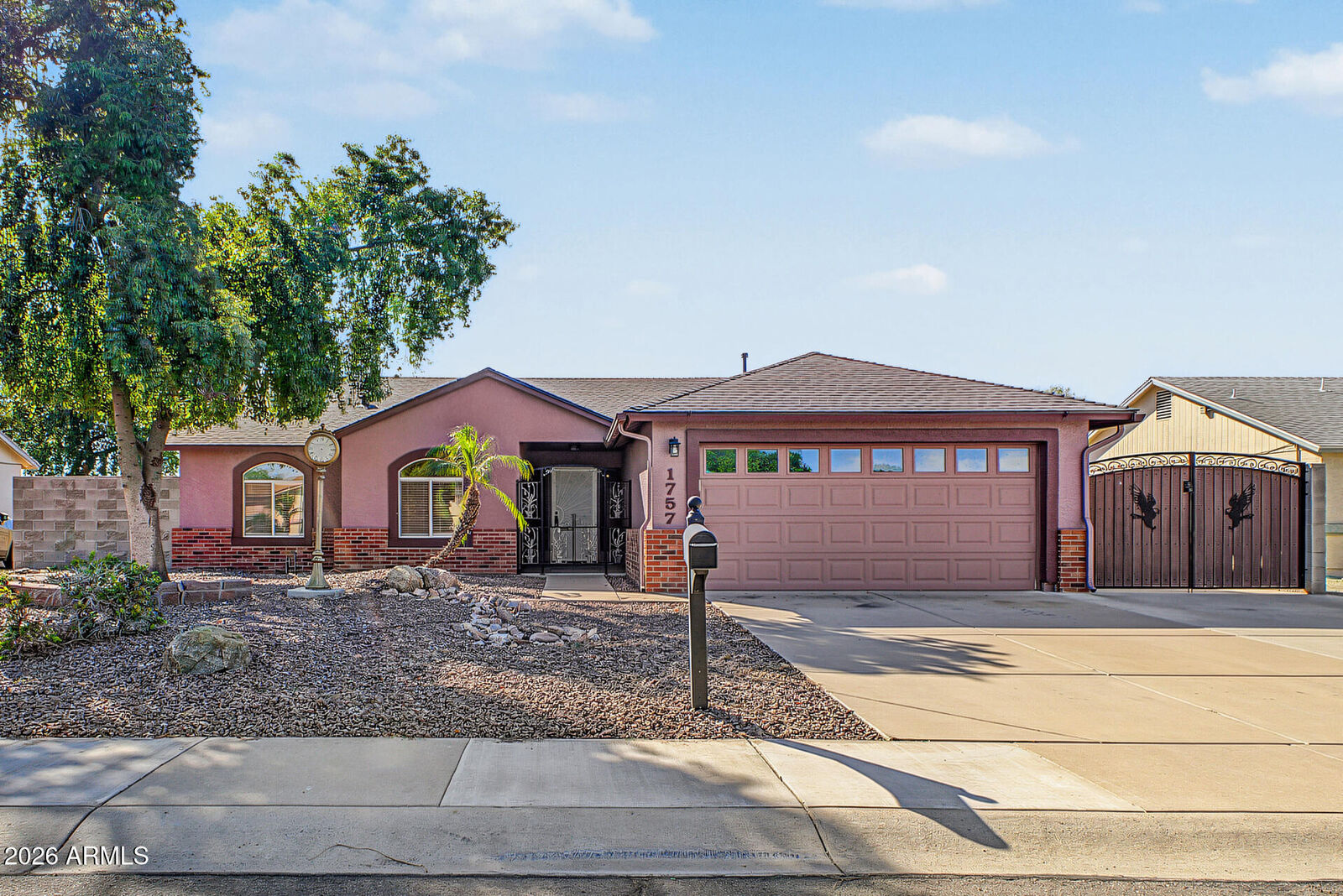 Property Photo:  1757 W Ray Lane  AZ 85120 
