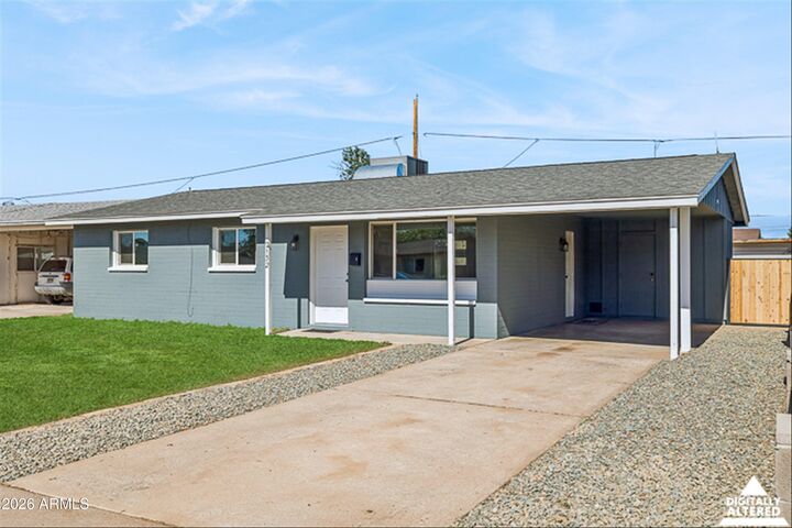 Property Photo:  2132 W Laurel Lane  AZ 85029 