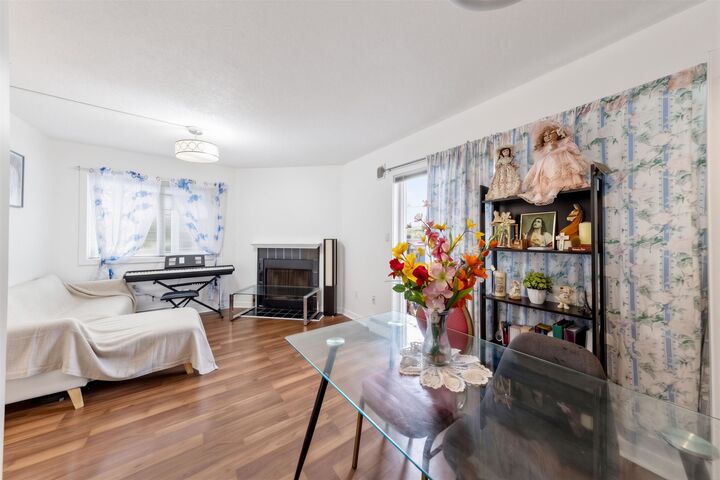 Property Photo:  620 Blackford Street 101  BC V3M 1R6 