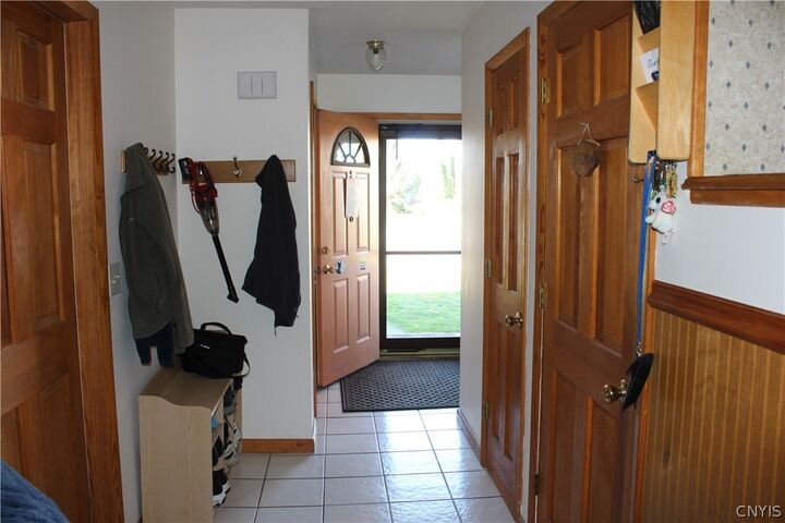Property Photo:  5426 Carina Circle  NY 13041 
