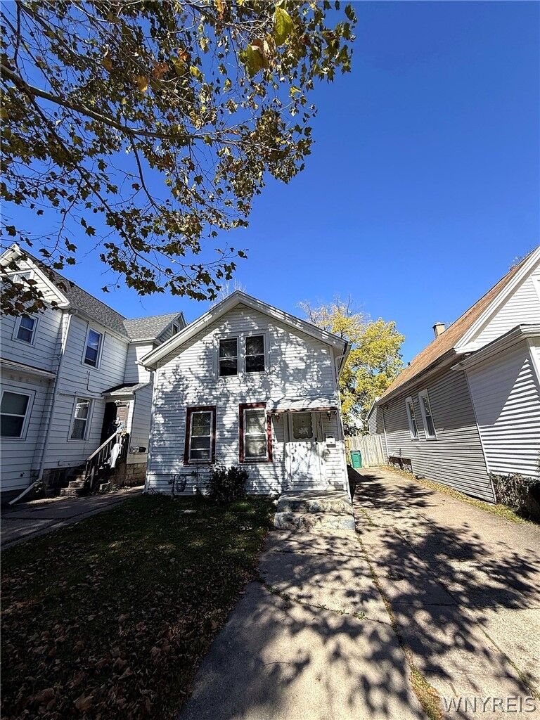 Property Photo:  143 Tyler Street  NY 14214 