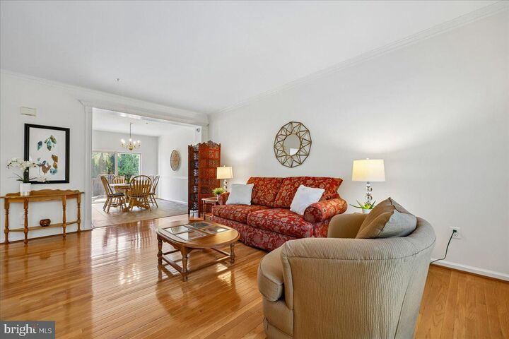 Property Photo:  13014 Rosebay Drive 1105  MD 20874 