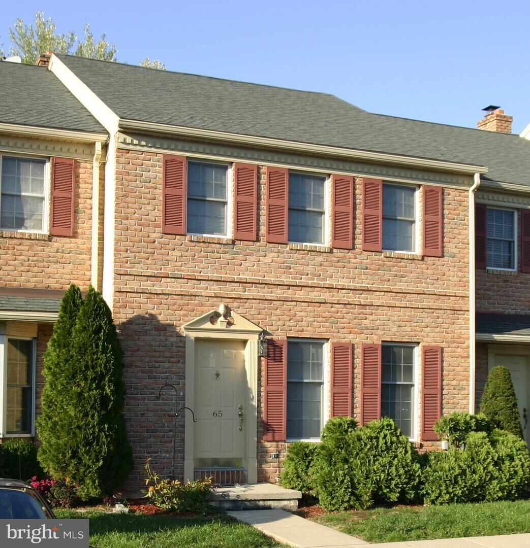 Property Photo: 65 Winchester Court PA 19606