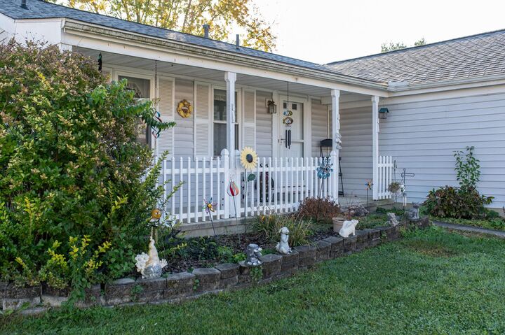 Property Photo: 360 Trailblazer Lane OH 43068