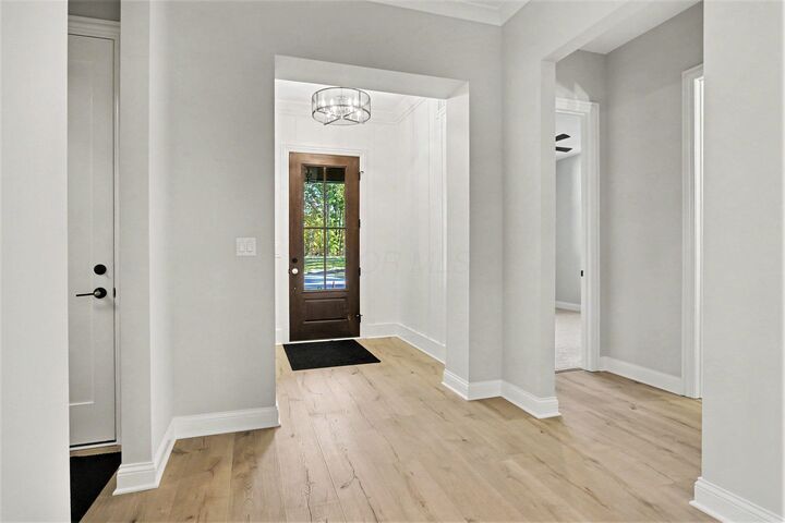 Property Photo:  1789 Woodland Court  OH 43054 