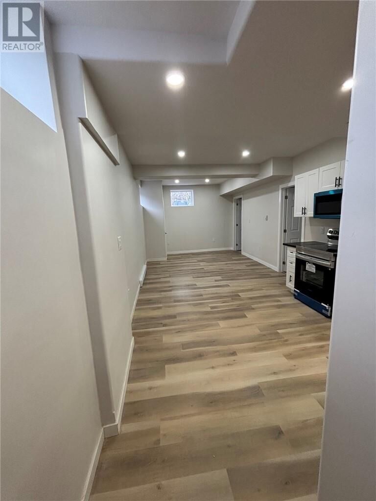 Property Photo:  540 Huron Street Unit# B  ON P3C 2R1 