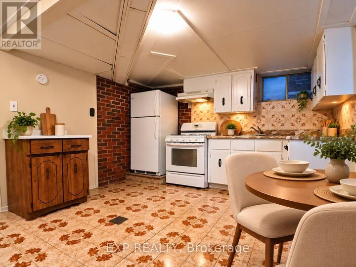 Property Photo:  310 Westwood Avenue  ON M4J 2H7 