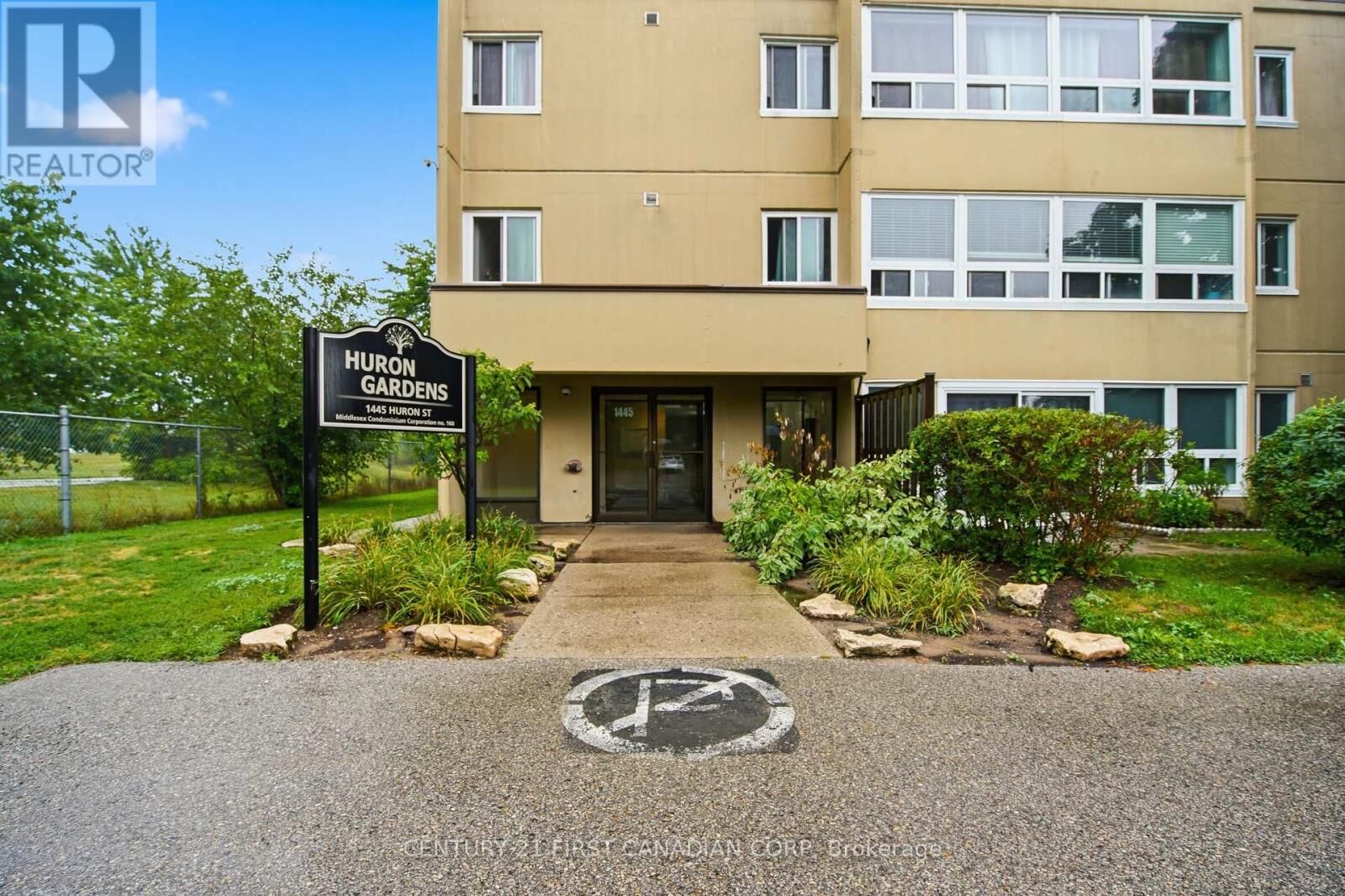 Property Photo: 1445 Huron Street 306 ON N5V 2E6