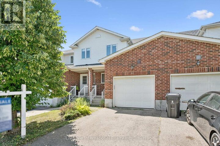 Property Photo:  47 Hasler Crescent  ON N1L 1A2 