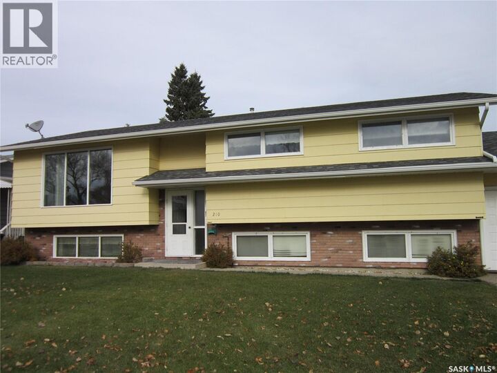 Property Photo: 210 1st Street N SK S0K 4P0