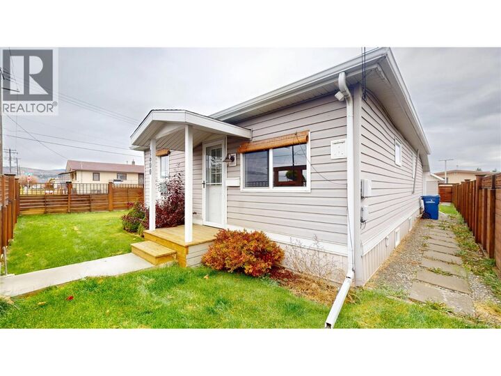 Property Photo: 1600 4th Street North BC V1C 3L7