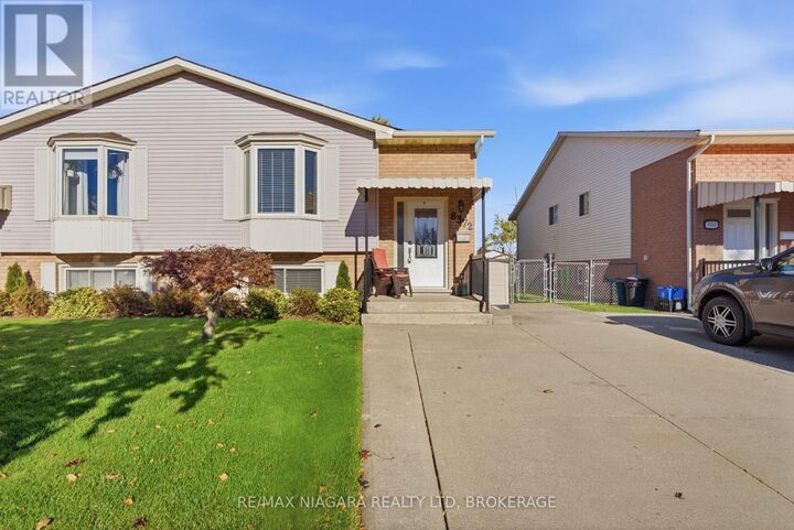 Property Photo:  8372 Mundare Crescent  ON L2G 7M5 