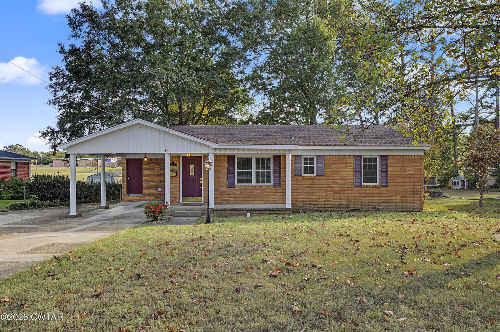 Property Photo: 931 Meadow Street TN 38012
