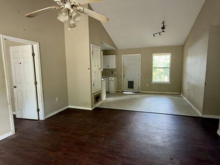 Property Photo: 277 Panama Drive FL 32536