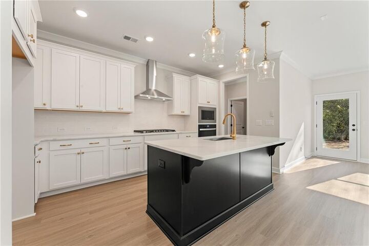Property Photo:  4214 Karenwood Circle  GA 30127 