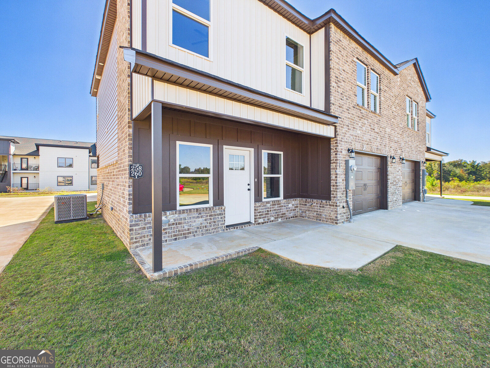 Property Photo:  258 Beau Claire Circle  GA 31008 