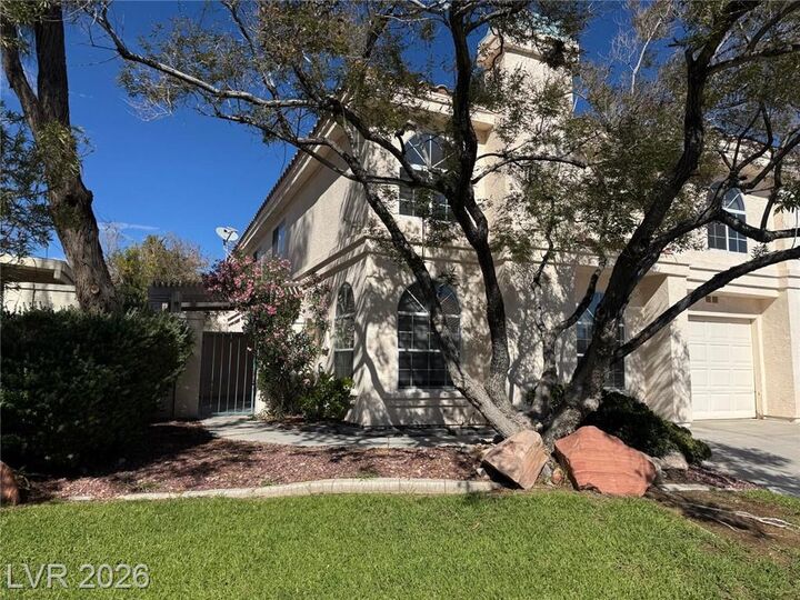 Property Photo: 7968 Dorinda Avenue NV 89147