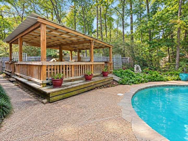 Property Photo:  381 Forest Lane  TX 77340 