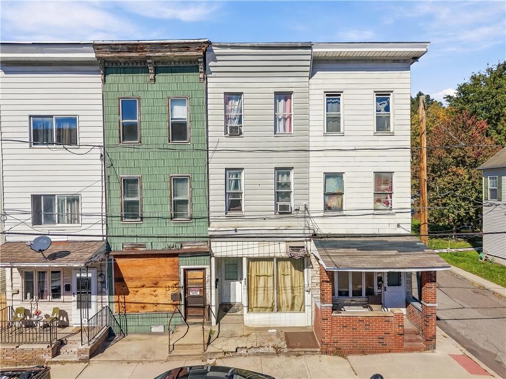 Property Photo:  403 W Centre Street  PA 17948 